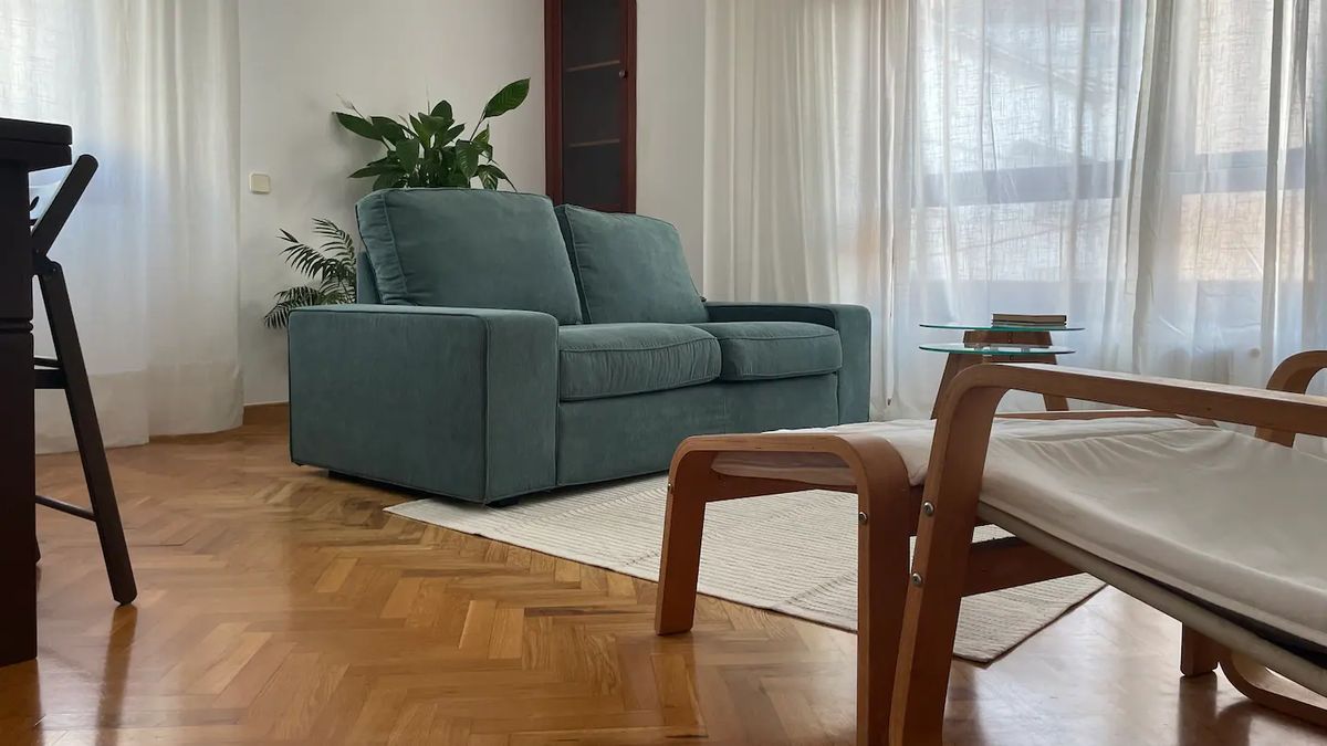 Salón y zona de comedor del apartamento turístico Castro de Untia en Betanzos